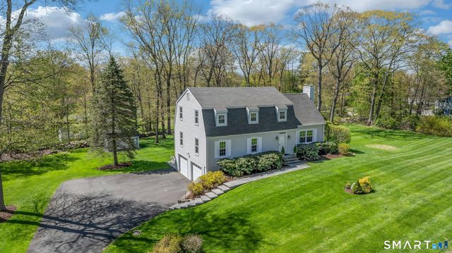 15 Serfilippi Lane, Ridgefield, CT 06877