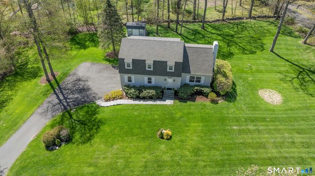 15 Serfilippi Lane, Ridgefield, CT 06877