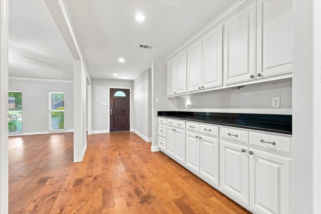 5264 Sherman Drive, The Colony, TX 75056