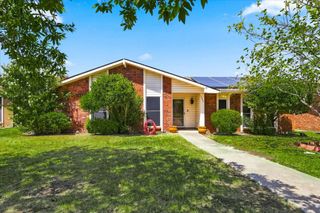 5264 Sherman Drive, The Colony, TX 75056