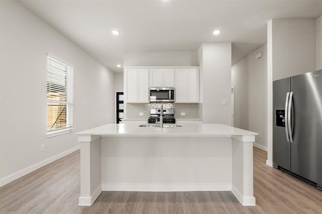 21039 Armstrong County Drive, Cypress, TX 77433