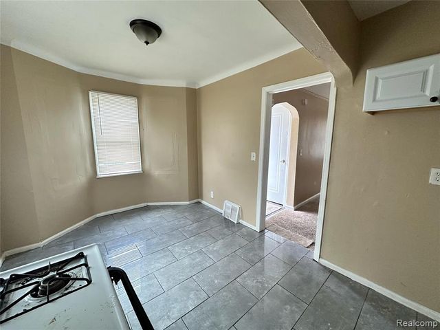 11380 Asbury Park, Detroit, MI 48227