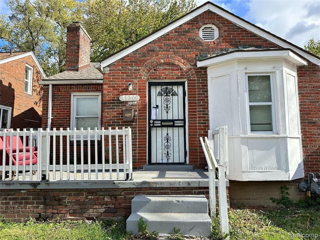 11380 Asbury Park, Detroit, MI 48227