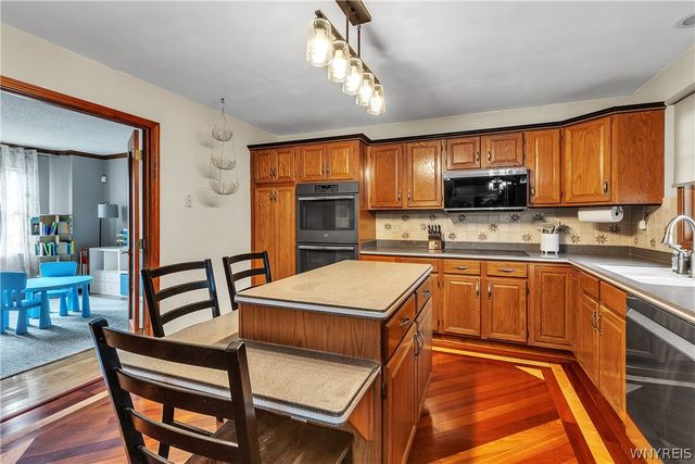 7134 Marigold Drive, Wheatfield, NY 14120