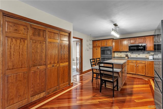 7134 Marigold Drive, Wheatfield, NY 14120