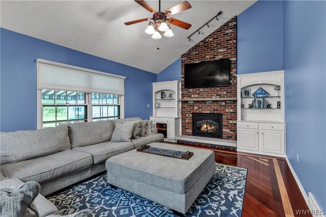 7134 Marigold Drive, Wheatfield, NY 14120