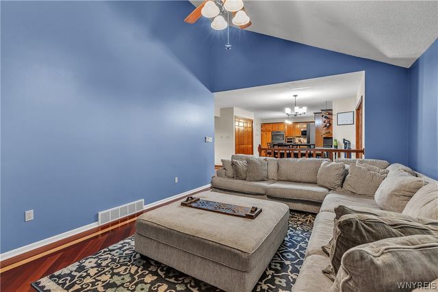 7134 Marigold Drive, Wheatfield, NY 14120