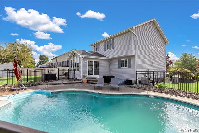 7134 Marigold Drive, Wheatfield, NY 14120