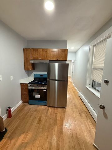 76 Walnut Park 4, Boston, MA 02119