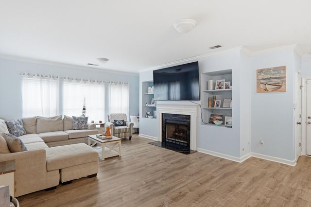 1744 Wyngate Circle, Mount Pleasant, SC 29466