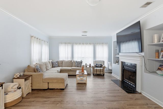 1744 Wyngate Circle, Mount Pleasant, SC 29466