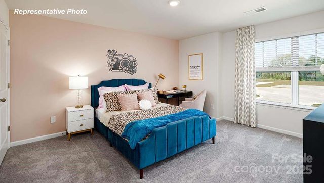 143 Mary Locke Way, Statesville, NC 28677