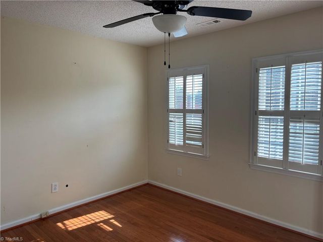 3219 Overlook Court, Burlington, NC 27215