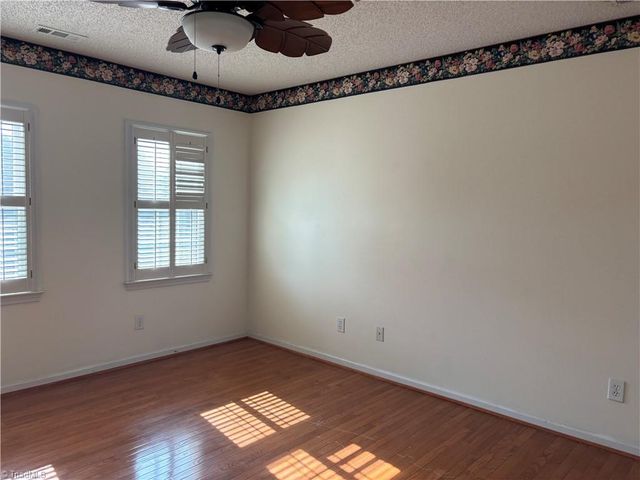 3219 Overlook Court, Burlington, NC 27215