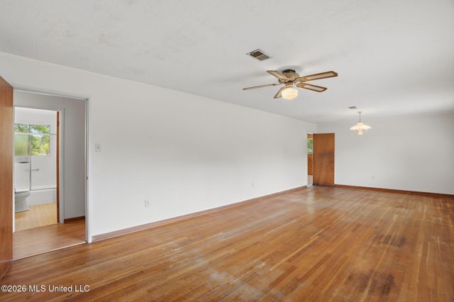 200 Harvey Avenue, Petal, MS 39465