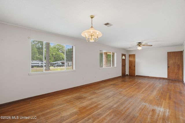 200 Harvey Avenue, Petal, MS 39465