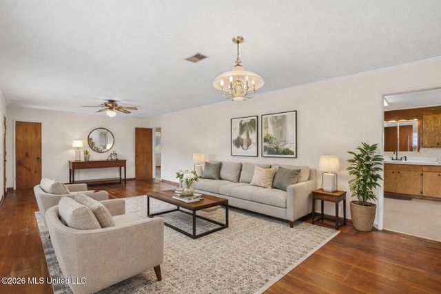 200 Harvey Avenue, Petal, MS 39465