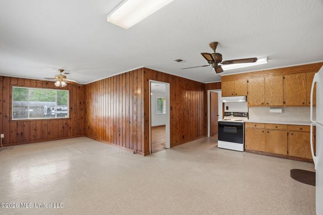 200 Harvey Avenue, Petal, MS 39465