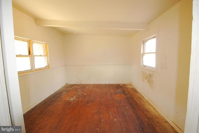 411 CARDINAL DR, Front Royal, VA 22630