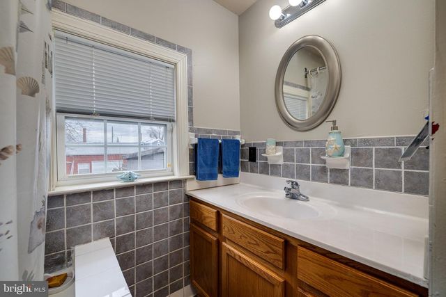 115 E PAGE STREET, Luray, VA 22835