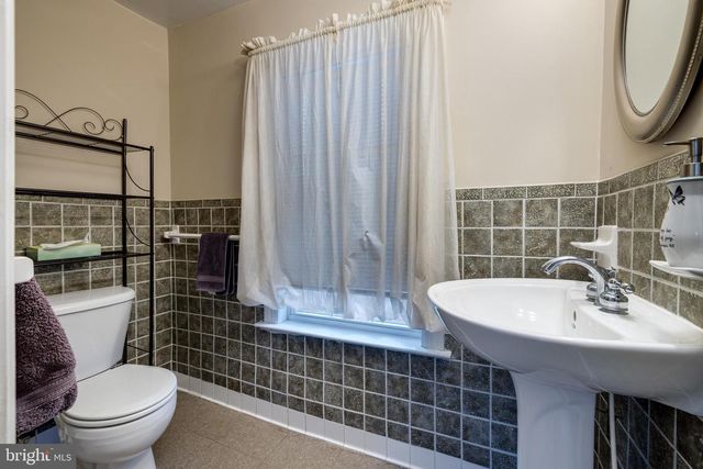 115 E PAGE STREET, Luray, VA 22835