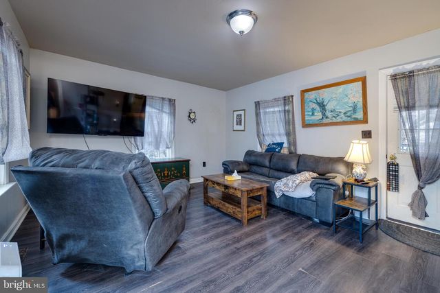 115 E PAGE STREET, Luray, VA 22835