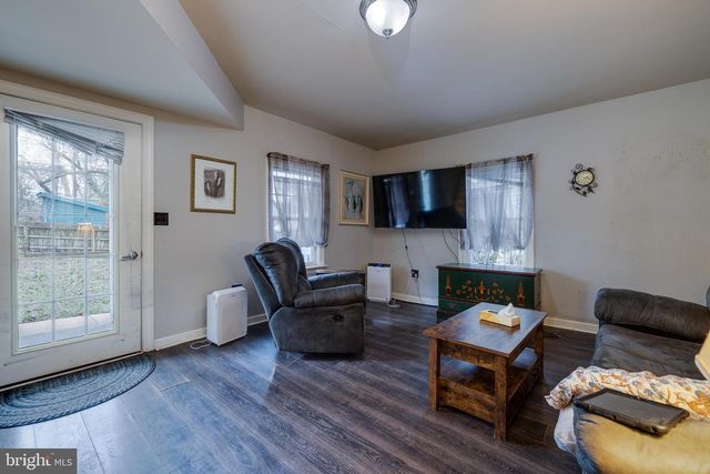 115 E PAGE STREET, Luray, VA 22835