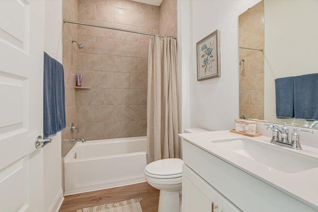 110 Diamond Point RD, Georgetown, TX 78633