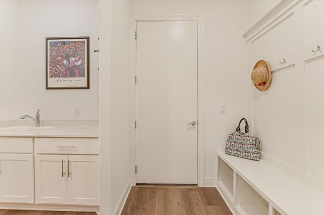 110 Diamond Point RD, Georgetown, TX 78633