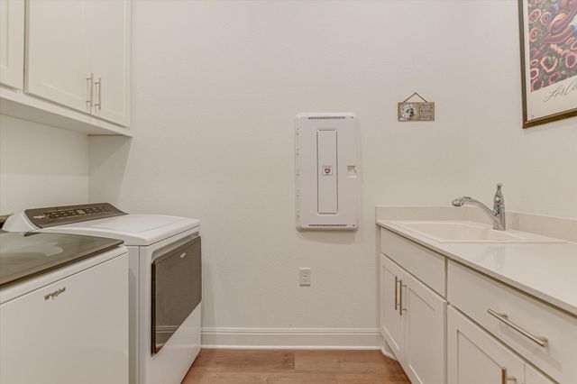 110 Diamond Point RD, Georgetown, TX 78633