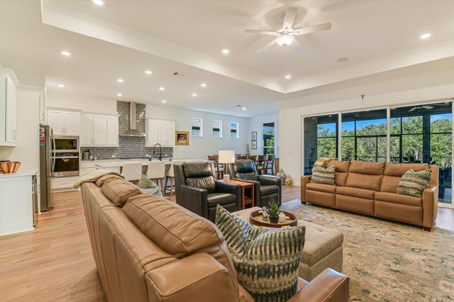 110 Diamond Point RD, Georgetown, TX 78633