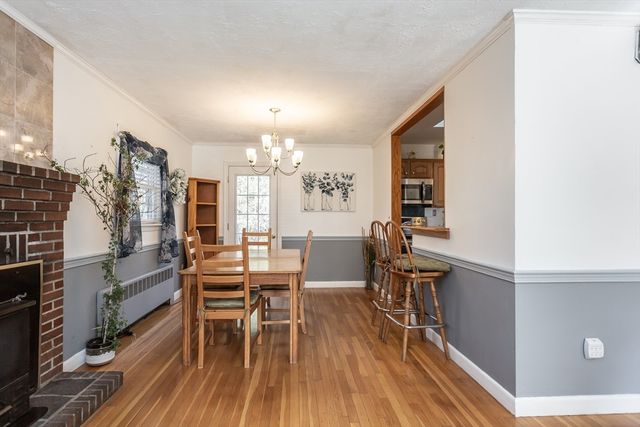 2 Meadow Brook Rd, Raynham, MA 02767