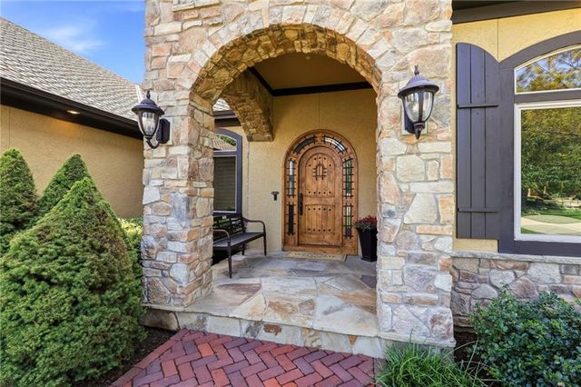 11520 S Carbondale Street, Olathe, KS 66061