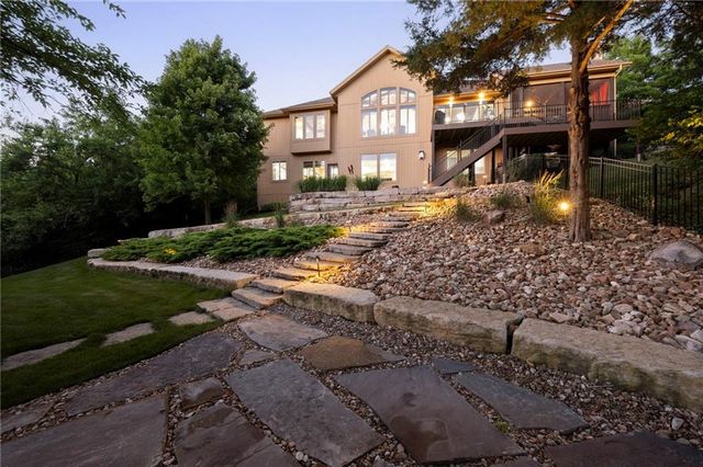 11520 S Carbondale Street, Olathe, KS 66061