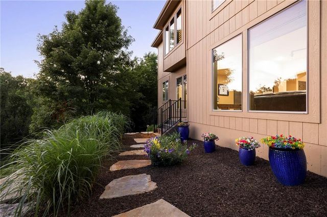 11520 S Carbondale Street, Olathe, KS 66061