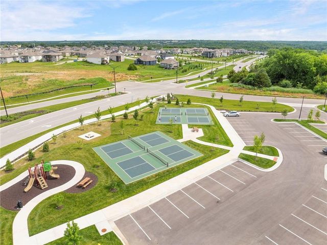 11520 S Carbondale Street, Olathe, KS 66061