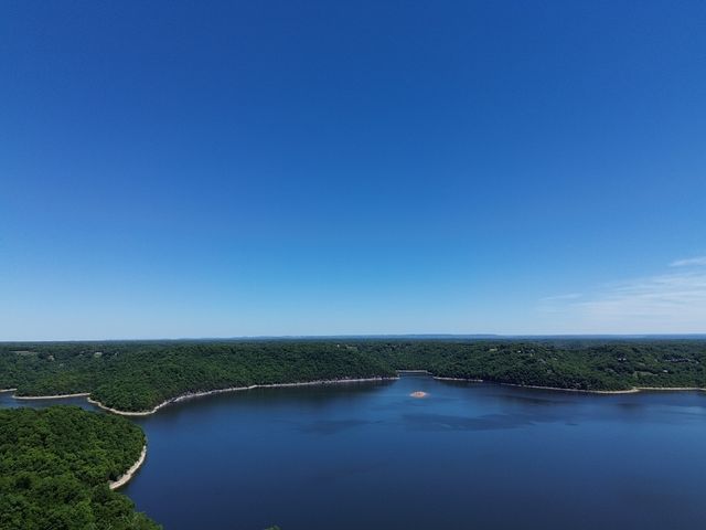 705 Harbor Pointe Dr, Silver Point, TN 38582