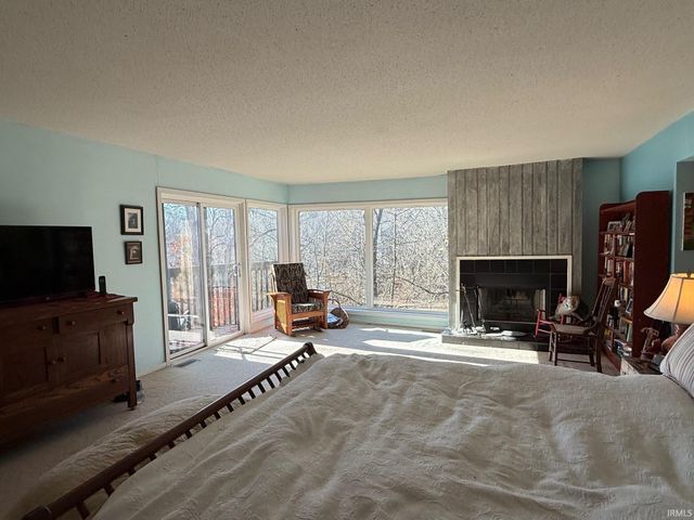 9425 S Pointe Lasalles Dr Unit 50, Bloomington, IN 47401