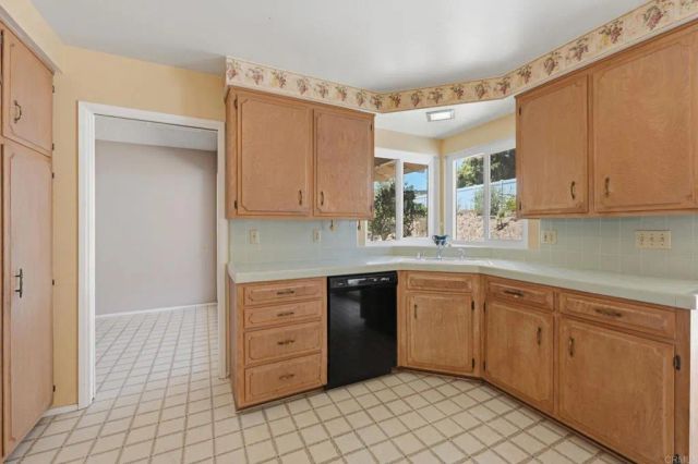 2837 Carlton Way, Fallbrook, CA 92028