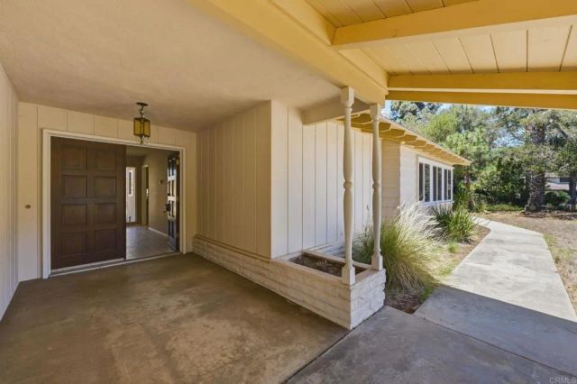 2837 Carlton Way, Fallbrook, CA 92028