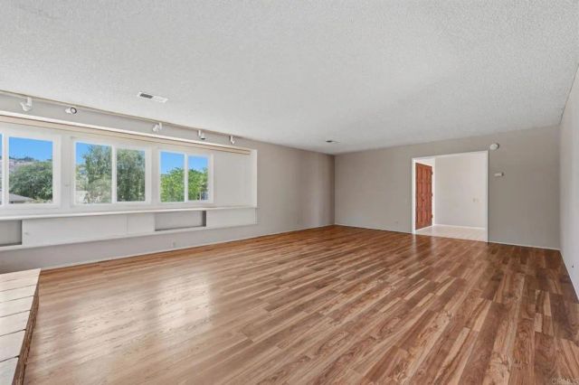 2837 Carlton Way, Fallbrook, CA 92028