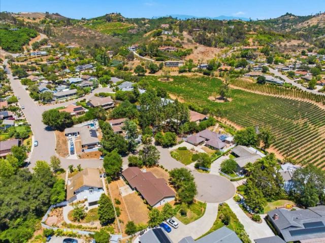2837 Carlton Way, Fallbrook, CA 92028