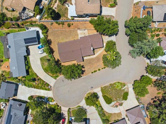 2837 Carlton Way, Fallbrook, CA 92028