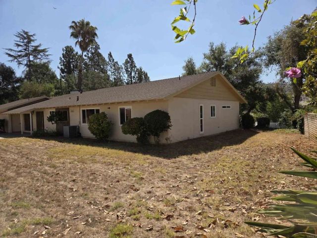 2837 Carlton Way, Fallbrook, CA 92028