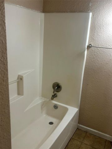 8920 Megan Drive, Fairchilds, TX 77461