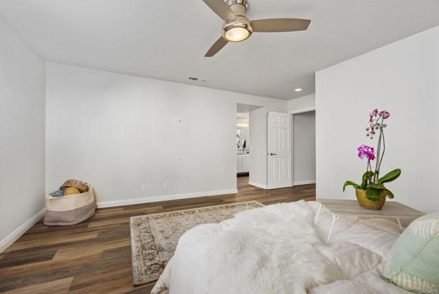 2168 S Coast Highway, Oceanside, CA 92054