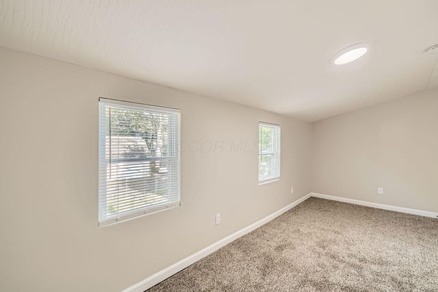343 S Warren Avenue, Columbus, OH 43204