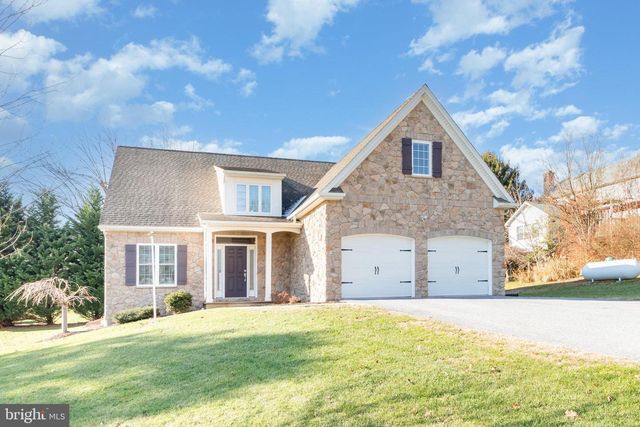 450 DRUID HILL DR, Mountville, PA 17554