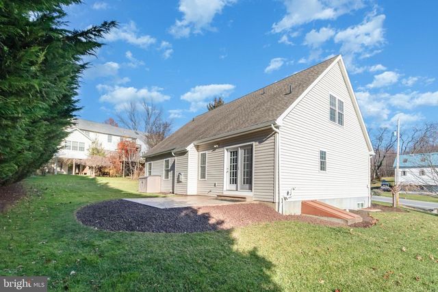 450 DRUID HILL DR, Mountville, PA 17554