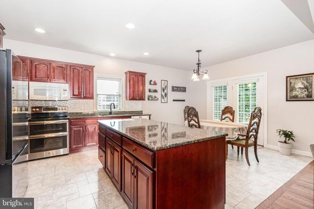 450 DRUID HILL DR, Mountville, PA 17554